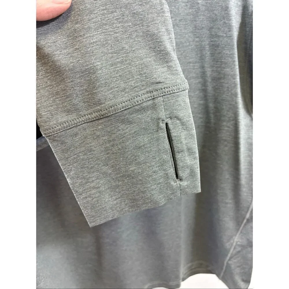 Nike NWT One Dri Fit Long Sleeve Crop in Gray Top Size XS